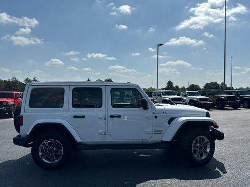 2022 Jeep Wrangler Unlimited Sahara