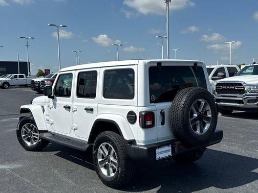 2022 Jeep Wrangler Unlimited Sahara
