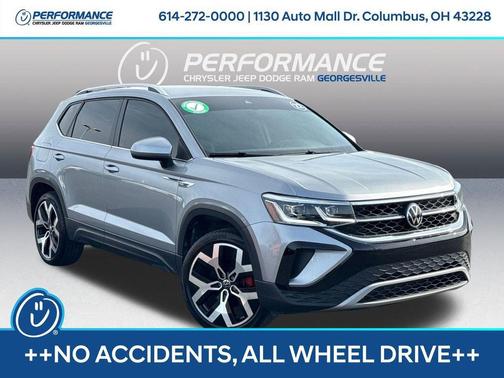 Silver Metallic 2022 Volkswagen Taos 1.5T SEL