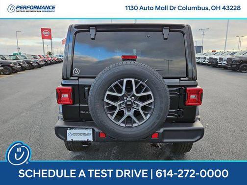 2026 Jeep Wrangler 4-Door Sahara 4x4