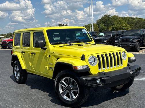 2023 Jeep Wrangler 4-Door Sahara