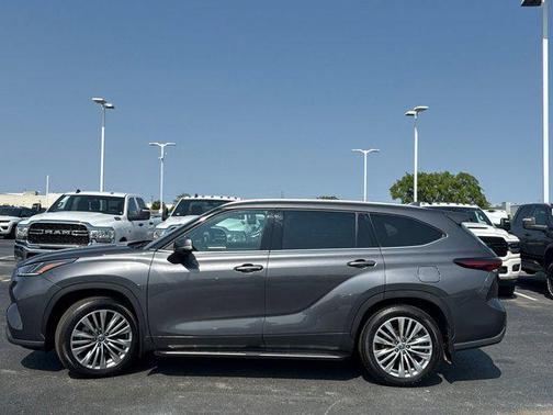 2024 Toyota Highlander Limited