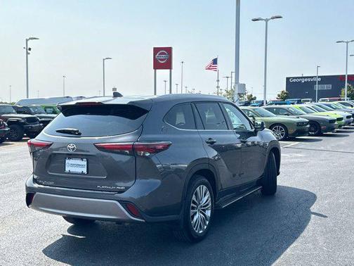 2024 Toyota Highlander Limited