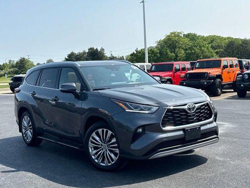 2024 Toyota Highlander Limited