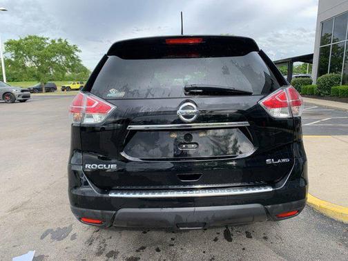 2015 Nissan Rogue SL