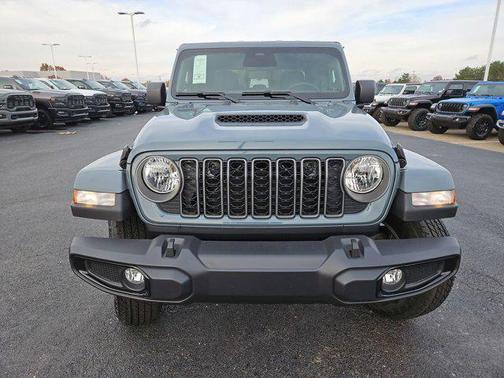 2026 Jeep Gladiator Sport S