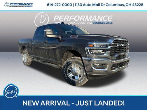 2026 RAM 2500 Tradesman Crew Cab 4x4 6'4' Box