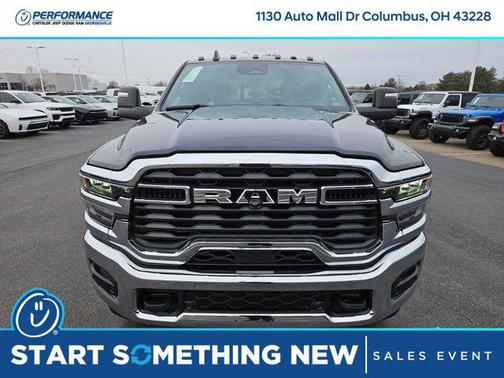 2026 RAM 2500 Tradesman Crew Cab 4x4 6'4' Box