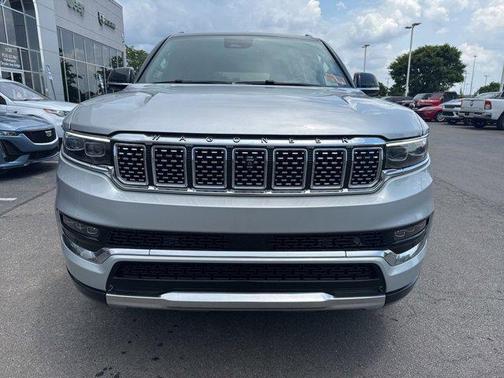 2023 Jeep Grand Wagoneer L Series III 4x4