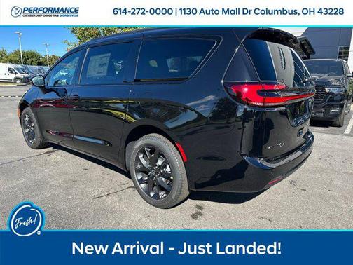 2026 Chrysler Pacifica L