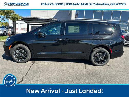 2026 Chrysler Pacifica L