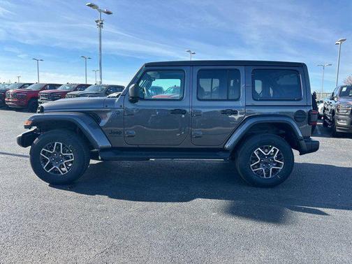 2026 Jeep Wrangler 4-Door Sahara 4x4