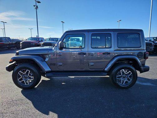 2026 Jeep Wrangler 4-Door Sahara 4x4