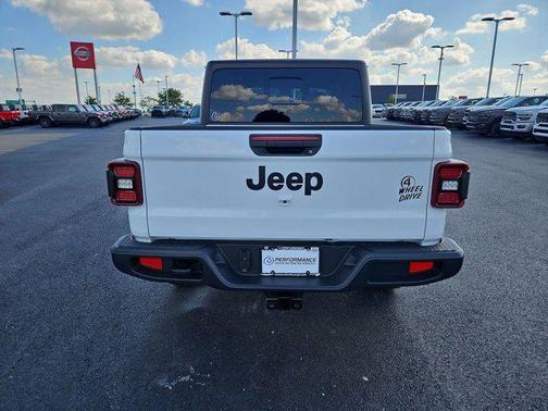 2025 Jeep Gladiator Willys