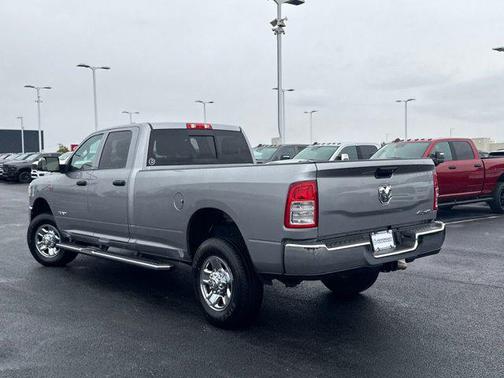 2022 RAM 2500 Tradesman Crew Cab 4x4 8' Box