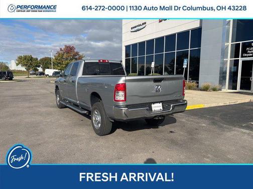 2022 RAM 2500 Tradesman Crew Cab 4x4 8' Box