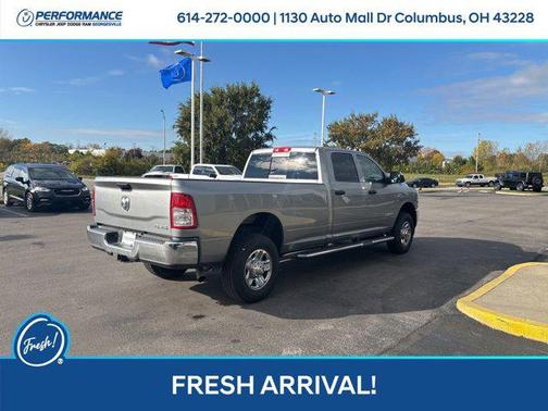 2022 RAM 2500 Tradesman Crew Cab 4x4 8' Box