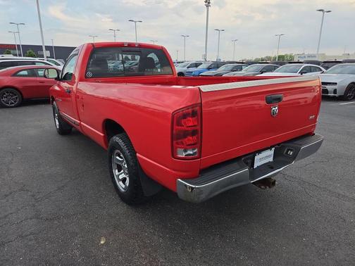 Flame Red Clearcoat 2005 Dodge Ram 1500 SLT
