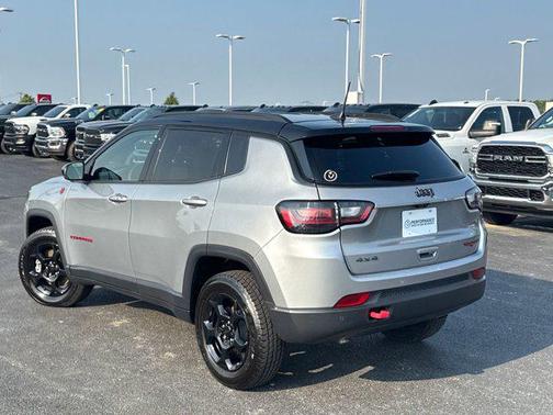 2024 Jeep Compass Trailhawk