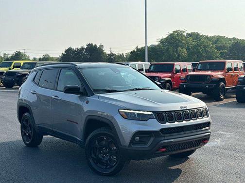 2024 Jeep Compass Trailhawk
