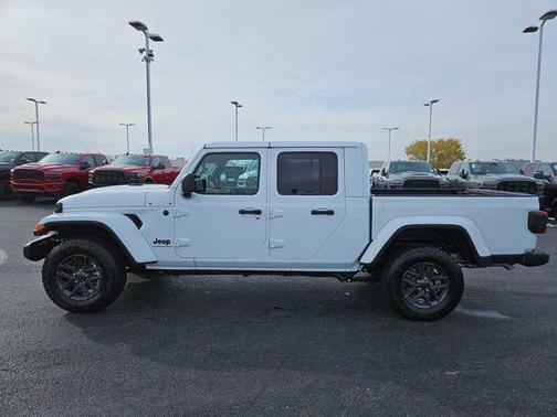 2026 Jeep Gladiator Sport S