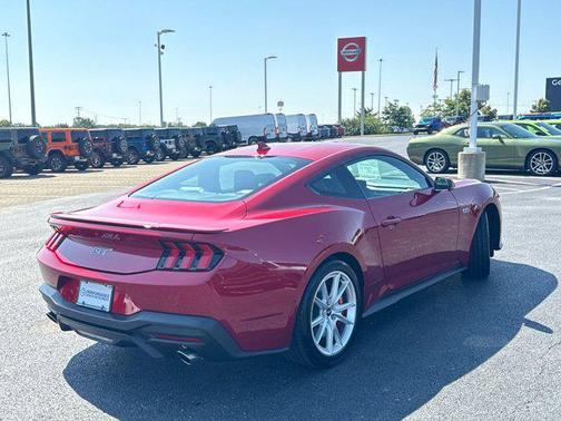 2024 Ford Mustang GT Premium