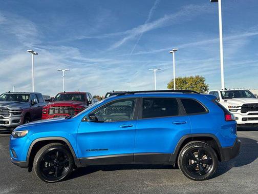 2023 Jeep Cherokee Altitude