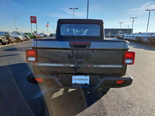 2026 Jeep Gladiator Sport