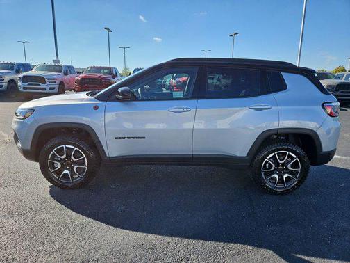 2026 Jeep Compass Trailhawk