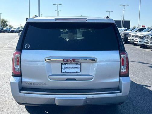 2020 GMC Yukon XL Denali