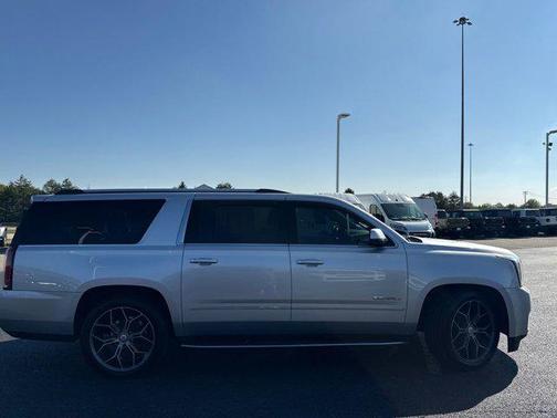 2020 GMC Yukon XL Denali