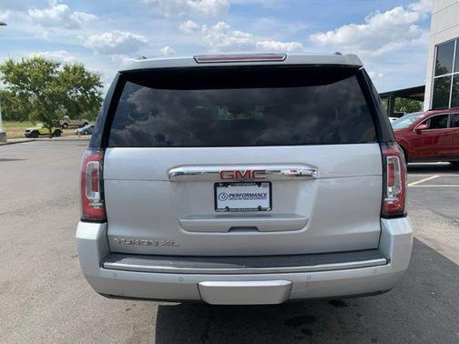 2020 GMC Yukon XL Denali