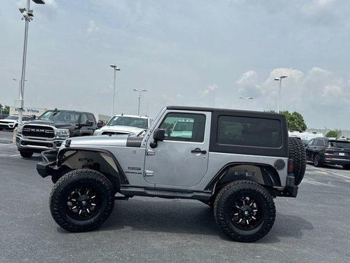 2017 Jeep Wrangler Sport