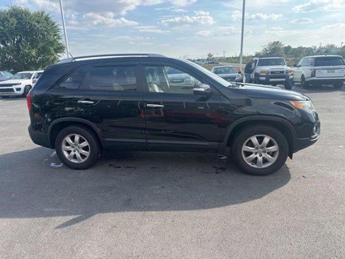 2012 Kia Sorento LX