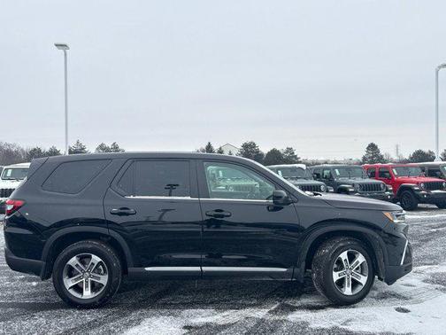 2023 Honda Pilot AWD EX-L 7 Passenger