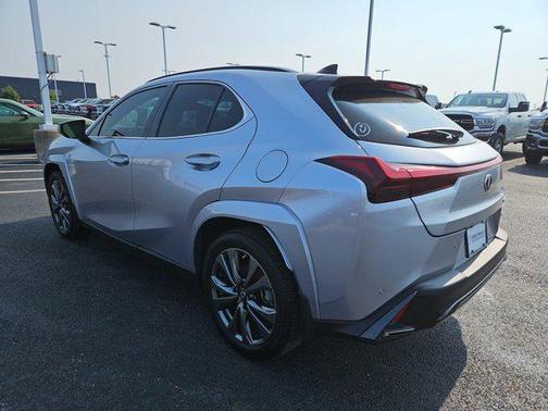2024 Lexus UX 250h F Sport