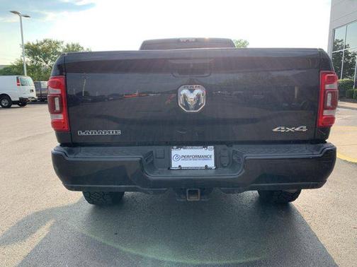 2021 RAM 3500 Laramie Crew Cab 4x4 8' Box