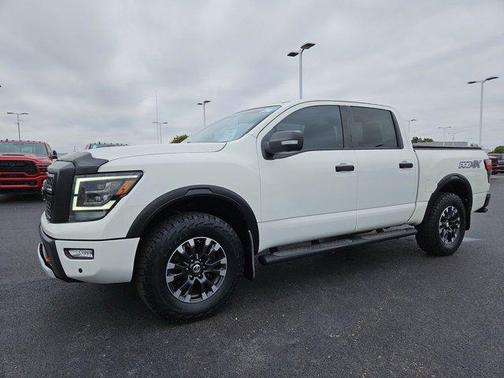 2020 Nissan Titan PRO-4X