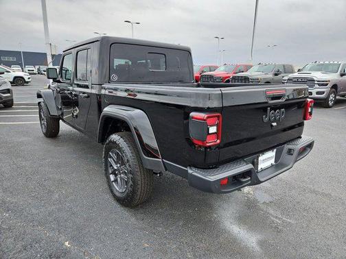 2026 Jeep Gladiator Sport S