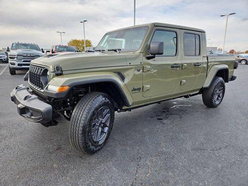 2026 Jeep Gladiator Sport S