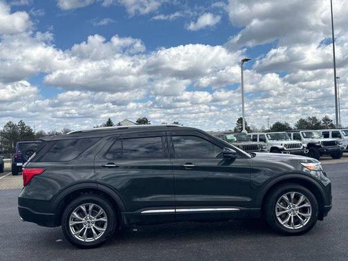 2022 Ford Explorer Limited