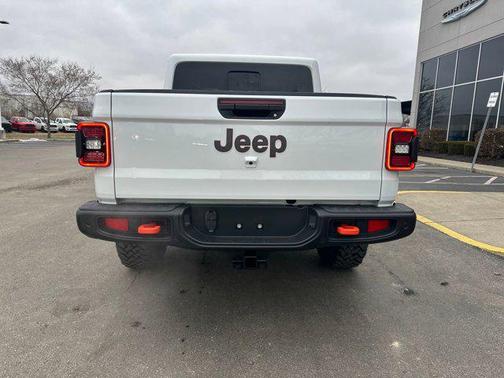 2026 Jeep Gladiator Mojave 4x4