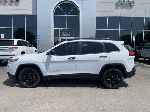 2018 Jeep Cherokee Sport