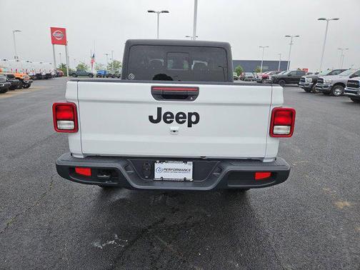 2025 Jeep Gladiator Sport S