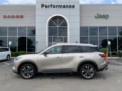 2023 INFINITI QX60 Luxe