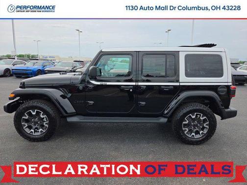 Black Clearcoat 2026 Jeep Wrangler 4-Door Sahara 4x4