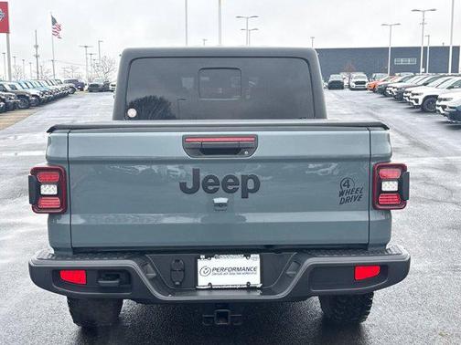 2024 Jeep Gladiator Willys