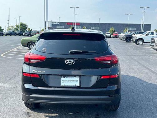 2020 Hyundai TUCSON SE