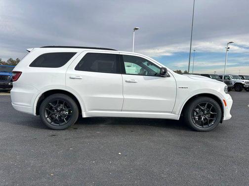 2026 Dodge Durango GT HEMI V8