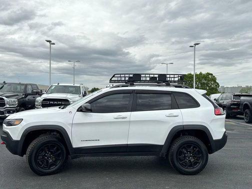 2020 Jeep Cherokee Trailhawk